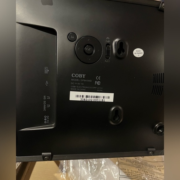 COBY Cameras, Photo & Video Coby 8 Digital Photo Frame With